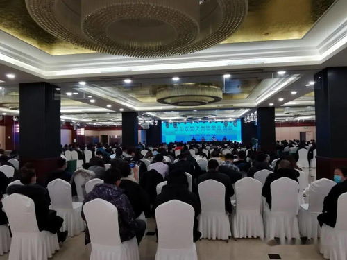 筑牢食安防線，提升專業(yè)能力——市餐飲服務(wù)食品安全從業(yè)人員業(yè)務(wù)培訓(xùn)班首站在準(zhǔn)旗成功召開